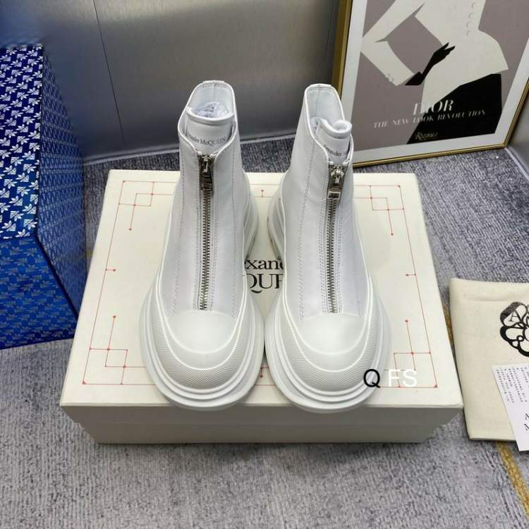 Picture of Alexander McQueen Shoes _SKUAlexanderMcqueensz35-456CFS0403274